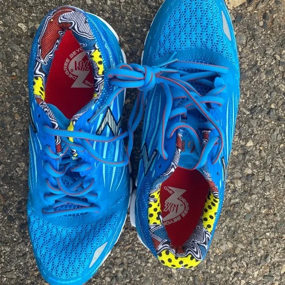 Womens 6.5 athletic shoes brand 361 EUC only worn a few times - Picture 3 of 4